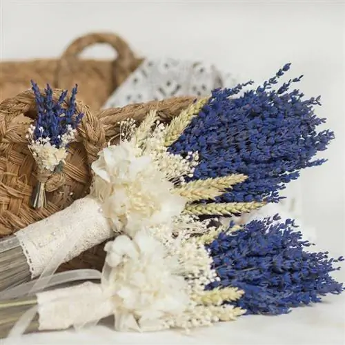 Простой букет невесты из пшеницы.