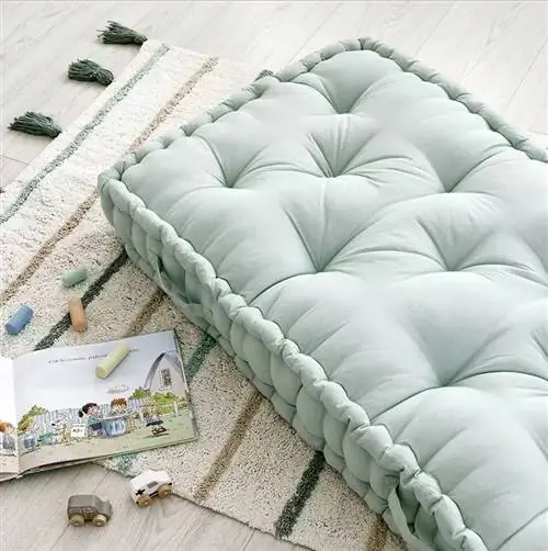 Мятная подушка Cosi от Kaney Home