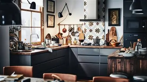 Кухня ИКЕА в сером цвете и дереве PH178945