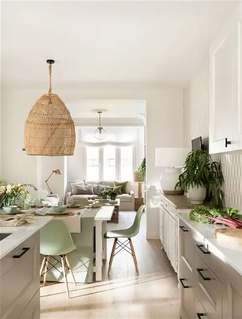 Отличные идеи для небольших столовых.