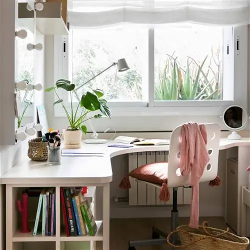 00524453 Молодежная спальня с изогнутым письменным столом под окном