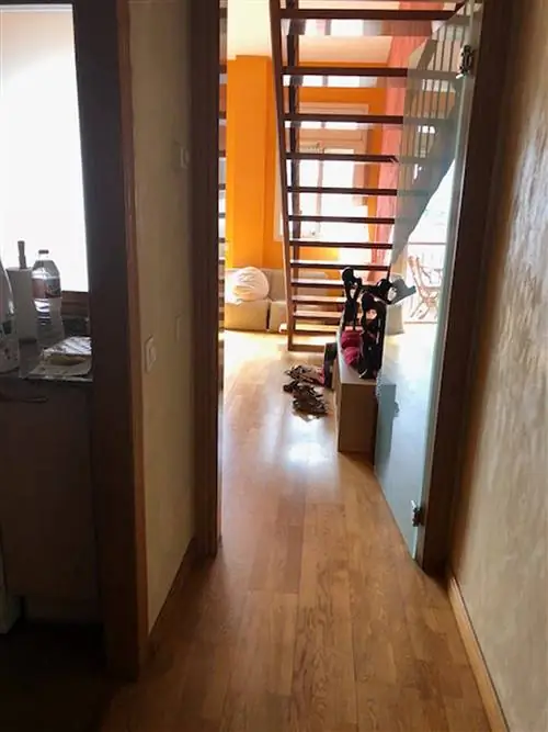 До этажа коридор 48 м2.