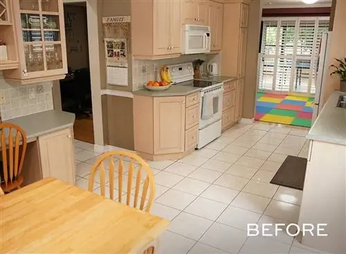 Кухня до реформы братьев Скотт.