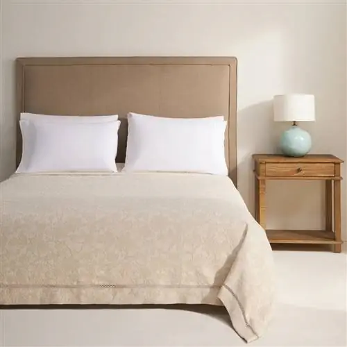 Льняно-хлопковое одеяло Лара от El Corte Inglés.