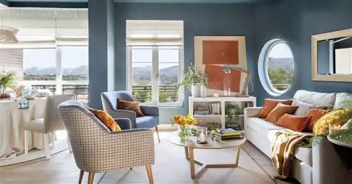 Блю - главный герой этого небольшого пентхауса в Бильбао, излучающего индивидуальность