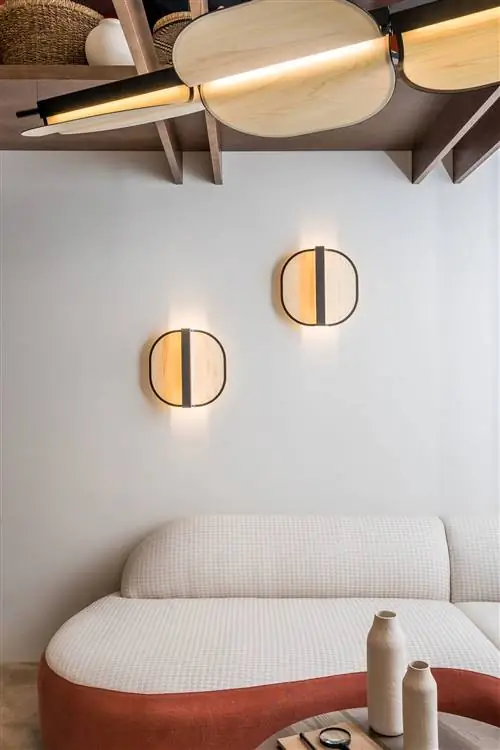 Rhetorical Lights Space Casa Decor 2022, дизайн интерьера Марты Лабрадор.
