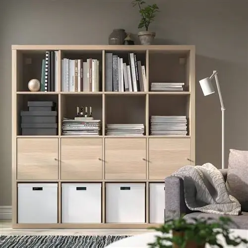 Деревянная полка КАЛЛАКС от ИКЕА.