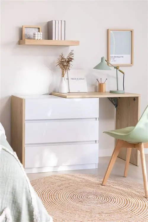 Комод с выдвижным столом модели Fantese от Sklum.