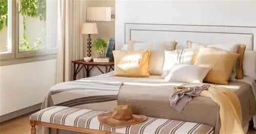 17 изголовий, которые мы любим и которые поднимут уровень вашей спальни (и мы приносим их вам в один клик)