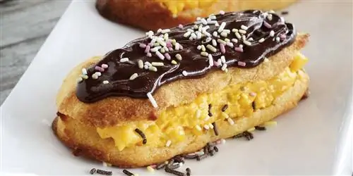 Рецепт дня: Шоколадно-апельсиновые эклеры
