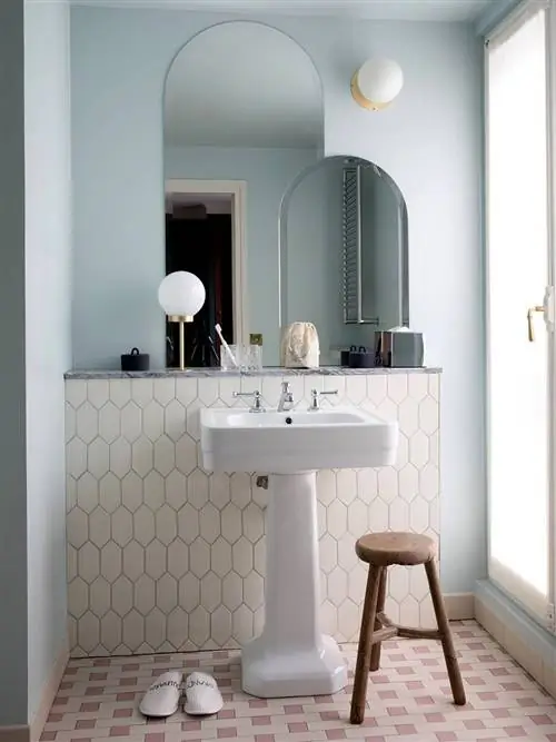 Комната, Ванная, Мебель, Дизайн интерьера, Недвижимость, Плитка, Пол, Дом, Раковина, Материальное имущество,