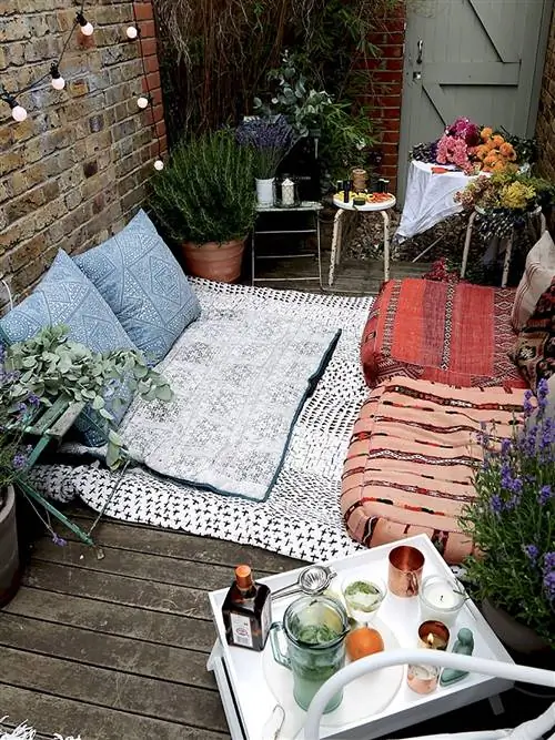 патио с отдыхом