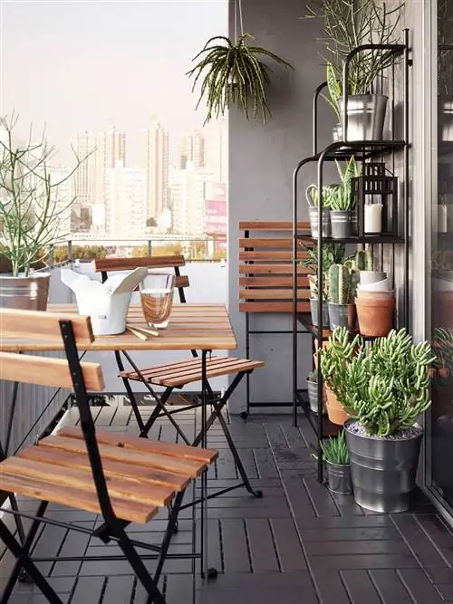 небольшая терраса