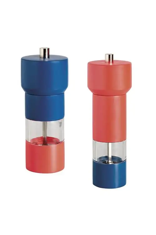 Мельницы для перца и соли в красном и синем цветах