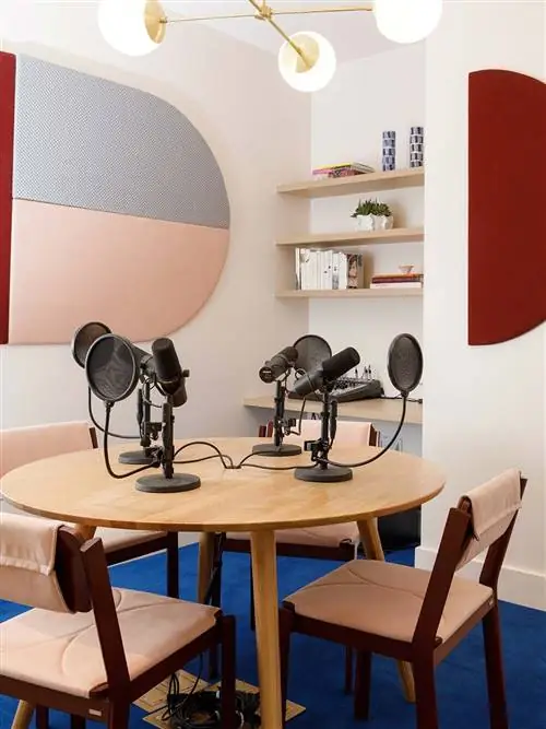 Комната, Мебель, Дизайн интерьера, Стол, Столовая, Стена, Здание, Кухонный и обеденный стол, Стул, Дизайн,