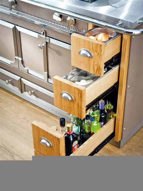 Дерево, Твердая древесина, Бутылка, Морилка, Фанера, Краснодеревщик, Сервант, Стеллаж, Лак, Деревянный настил,