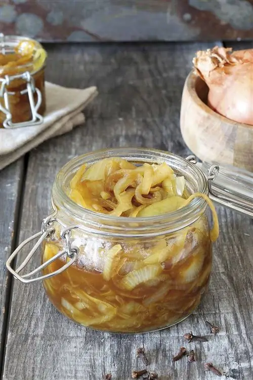 Консервированный лук и груши