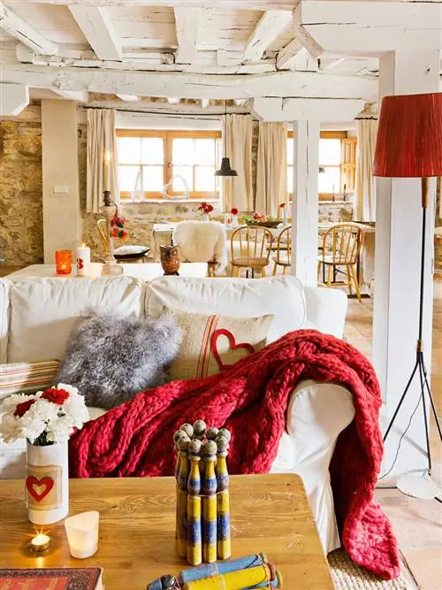 обстановка гостиной с вязаным покрывалом xxl с узором в виде восьмерки