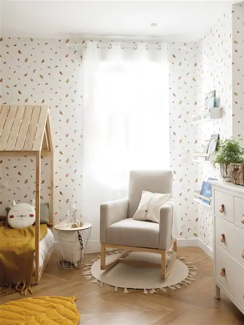 детская спальня после деревянной качалки