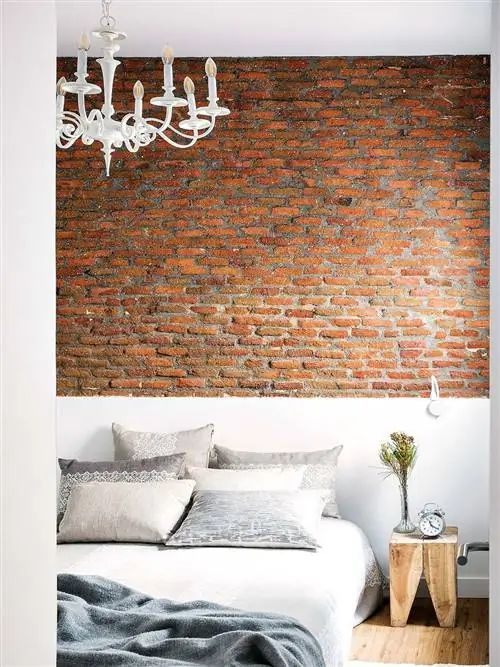 Стена, Кирпич, Комната, Спальня, Мебель, Кровать, Дизайн интерьера, Оранжевый, Коричневый, Лист,