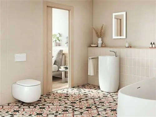 Современная ванная комната с гидравлическим полом