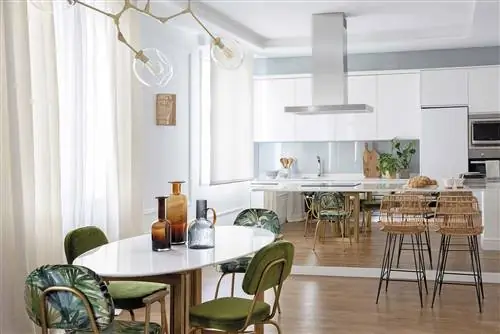 экзотическая квартира в мадриде кухня совмещена с гостиной