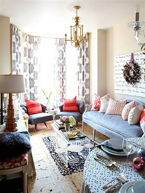 небольшая гостиная в классическом стиле