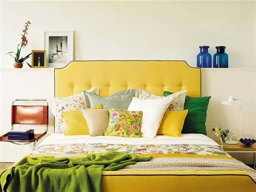 Желтый, Простыня, Зеленый, Мебель, Постельные принадлежности, Комната, Спальня, Дизайн интерьера, Подушка, Оранжевый,