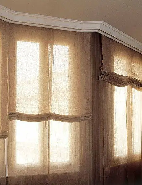 Занавес, Обработка окон, Свет, Дизайн интерьера, Оконное покрытие, Окно, Освещение, Стена, Комната, Текстиль,
