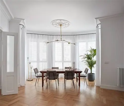 Комната, Этаж, Дизайн интерьера, Потолок, Мебель, Недвижимость, Здание, Деревянный настил, Столовая, Дом,