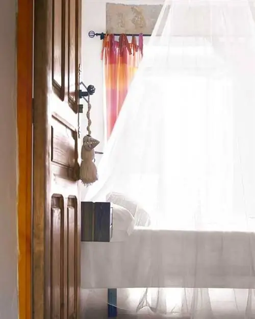 Текстиль, Дизайн интерьера, Свадебная фата, Свадебное платье, Фата, Прозрачный материал, Свадебная одежда, Свадебный аксессуар, Невеста, Платье,