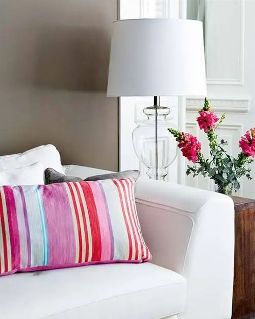 Комната, Дизайн интерьера, Текстиль, Стена, Белый, Розовый, Лепесток, Дом, Дизайн интерьера, Фиолетовый,