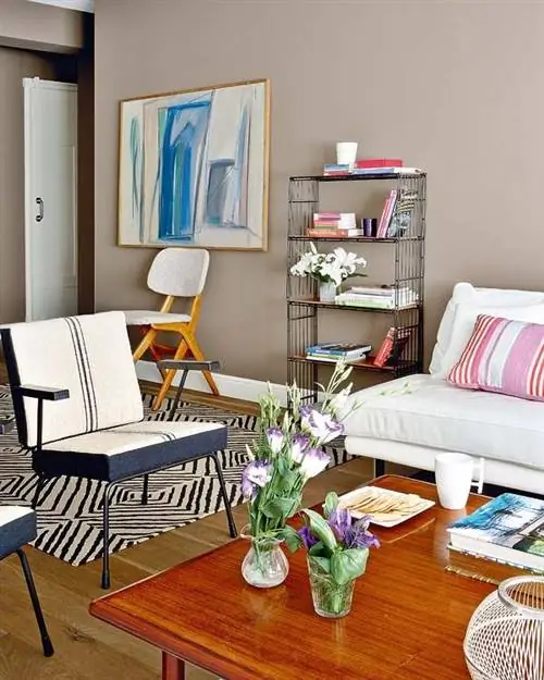 Комната, Дизайн интерьера, Мебель, Стол, Дом, Дизайн интерьера, Гостиная, Дверь, Полка, Стеллажи,