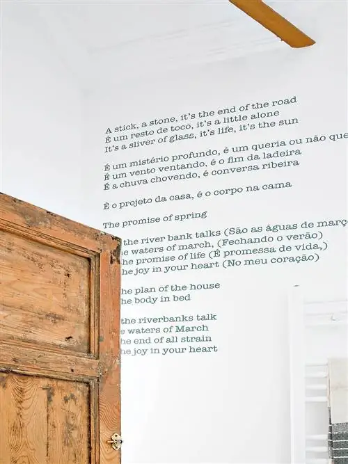 Текст, Линия, Морилка, Параллель, Карандаш, Материальное свойство, Сигарета,