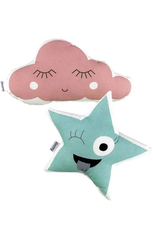 детские подушки в виде облаков и звезд