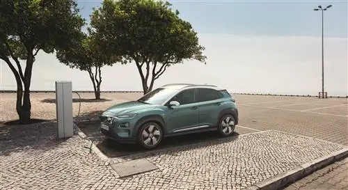 Модельный ряд электромобилей Hyundai KONA
