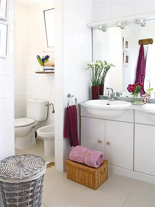 Ванная комната, Комната, Розовый, Фиолетовый, Продукт, Дизайн интерьера, Плитка, Этаж, Недвижимость, Мебель,