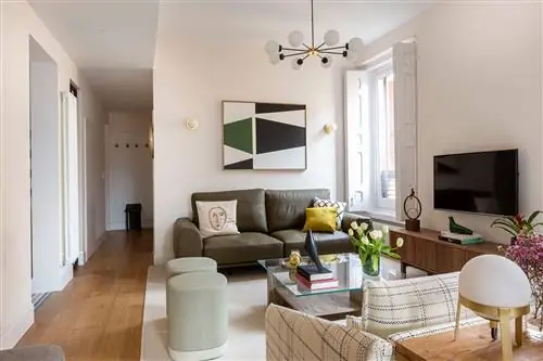 гостиная с отделкой в современном стиле