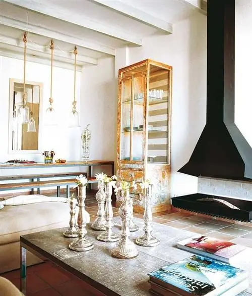 Комната, Дизайн интерьера, Потолок, Стол, Этаж, Дизайн интерьера, Лиственных пород, Молдинг, Краска, Морилка,