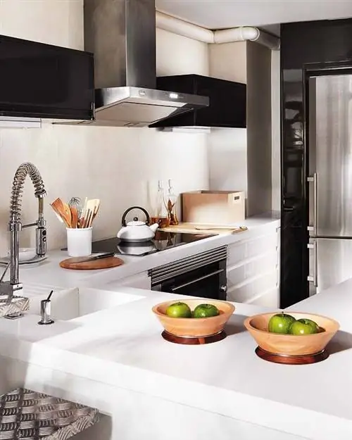 Комната, Дизайн интерьера, Посуда, Потолок, Кухня, Серый, Крупный прибор, Керамика, Кухонный прибор, Светильник,