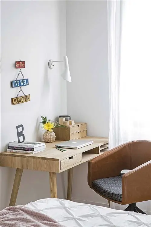 Столы и рабочие места дома