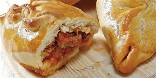 Блюдо дня: Кальцоне де карне