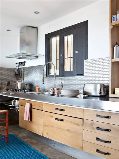 Столешница, Мебель, Краснодеревщик, Комната, Кухня, Недвижимость, Дизайн интерьера, Здание, Дом, Плитка,