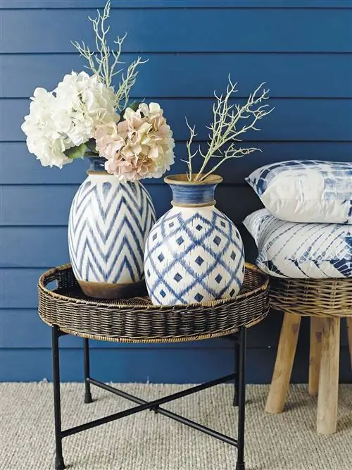 вазы с цветами