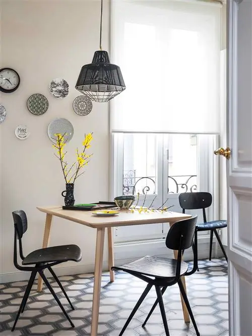 Комната, Мебель, Белый, Дизайн интерьера, Желтый, Стол, Столовая, Этаж, Освещение, Потолок,