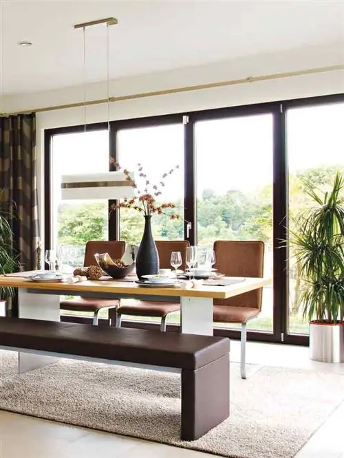 Мебель, Комната, Дизайн интерьера, Гостиная, Недвижимость, Потолок, Стол, Журнальный столик, Здание, Дом,