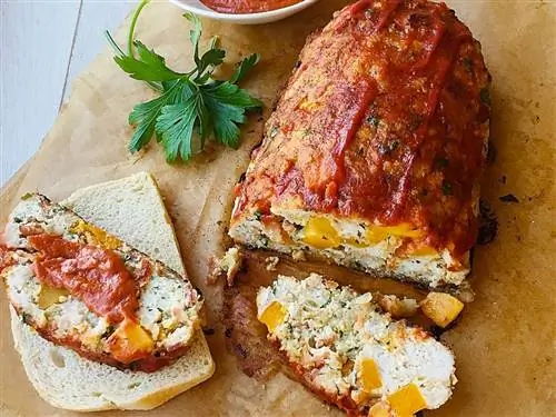 Турецкий мясной пирог с беконом и тыквой