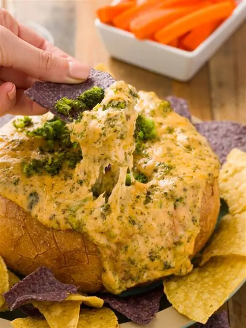 соус из чеддера и брокколи