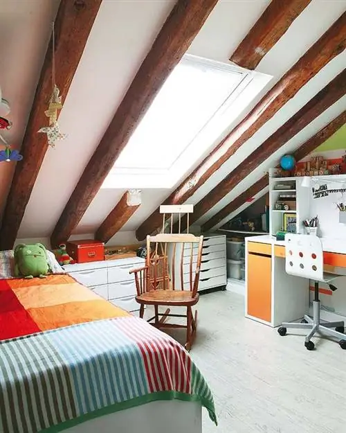 Дизайн интерьера, Комната, Потолок, Этаж, Дизайн интерьера, Постельное белье, Лиственных пород, Машина, Балка, Кровать,