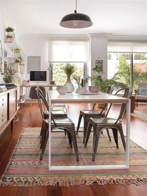 розовые миски